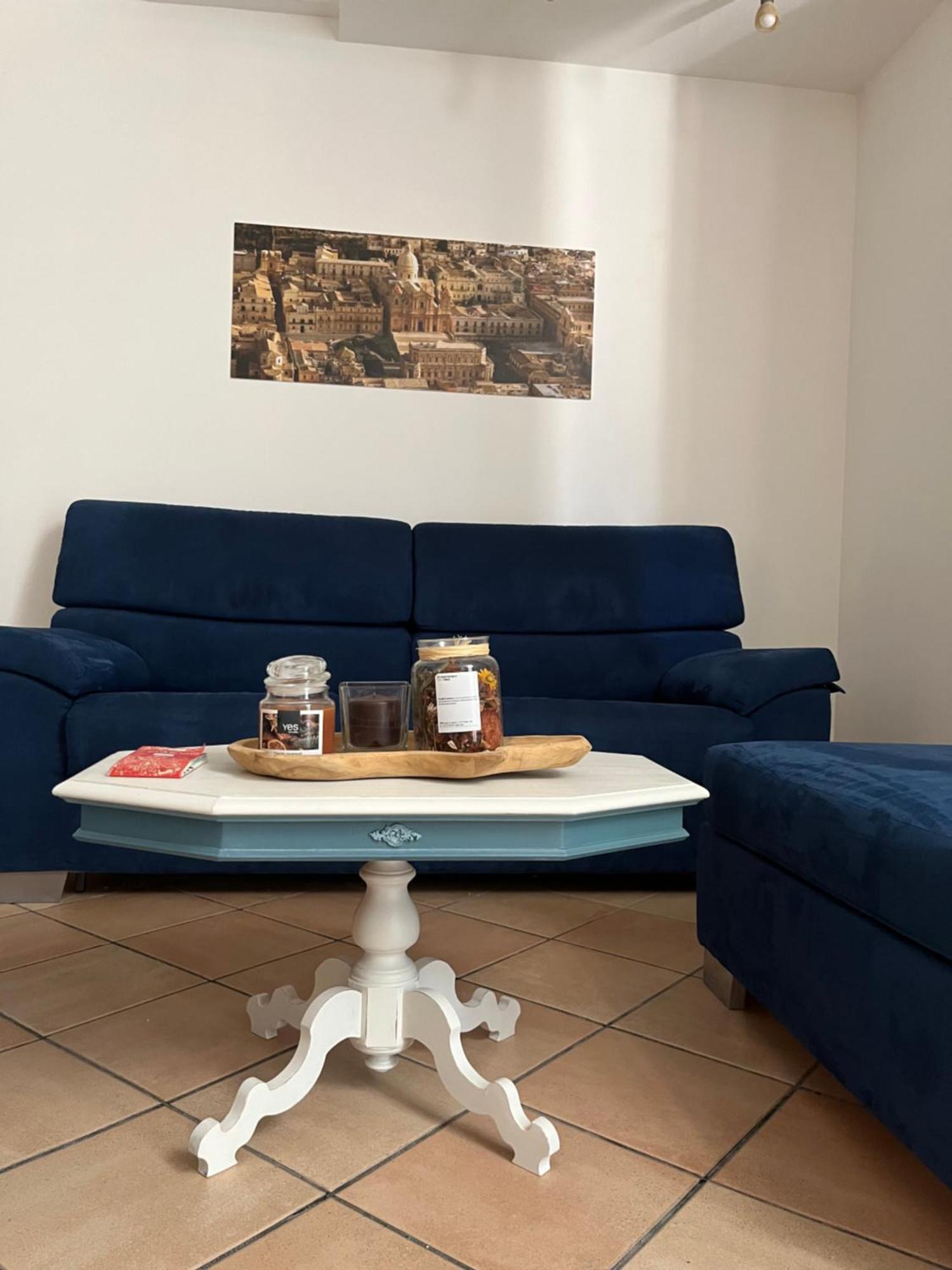 Nikuzza Holiday House Ното Екстериор снимка